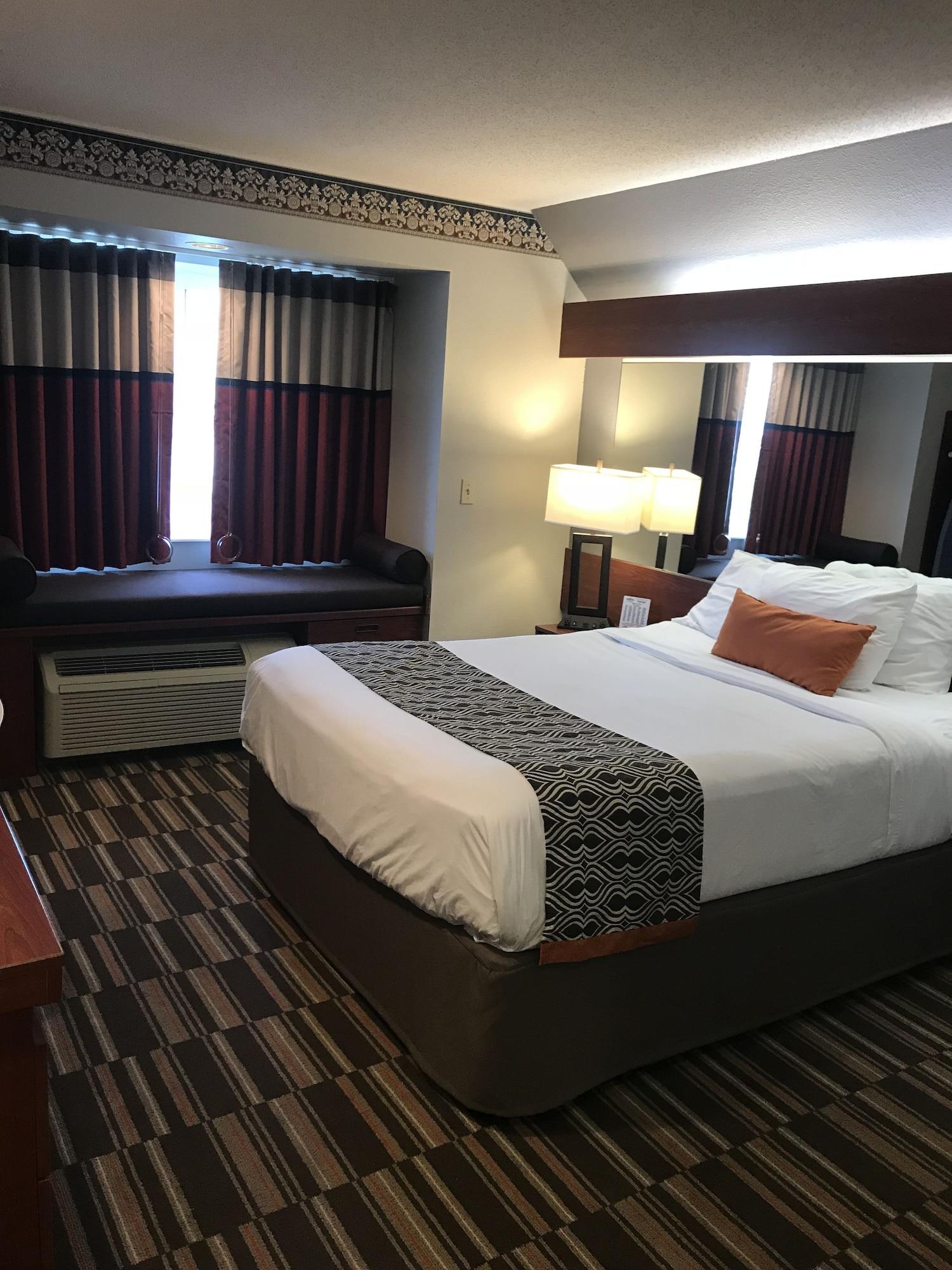 Microtel Inn & Suites Urbandale Exteriör bild