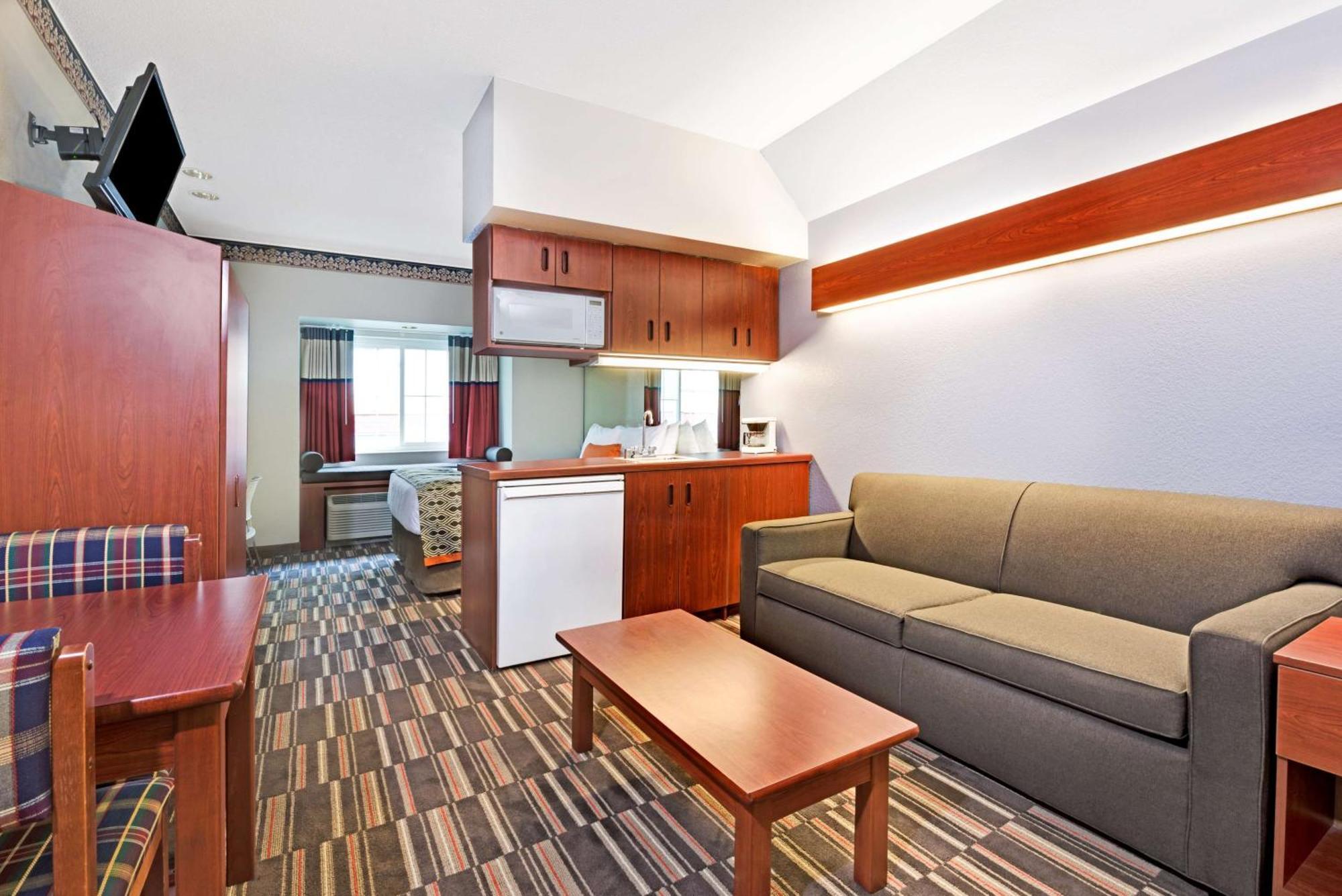 Microtel Inn & Suites Urbandale Exteriör bild